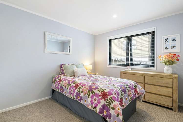 30 Bay Vista Drive Red Beach_10