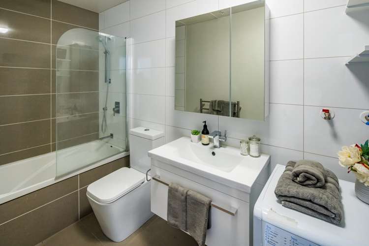 303/80 Riddiford Street Newtown_7