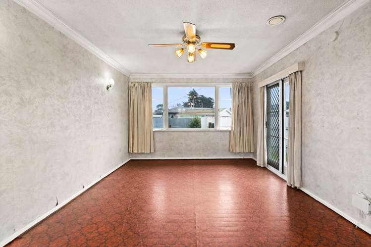 64 Coverdale Street Onekawa_2