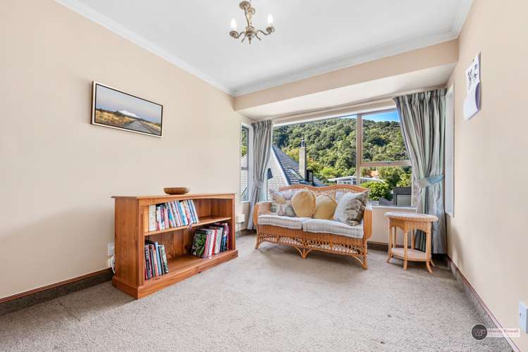 2 Lady Bell Grove Lowry Bay_13