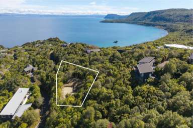 45 Whakamoenga Point_1
