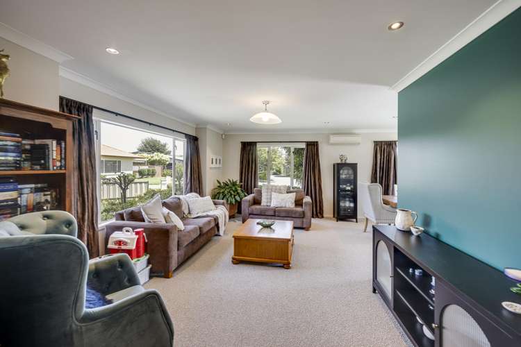 17 Blythfield Place Taradale_3