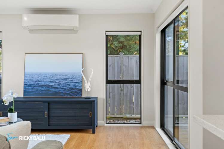 17 Hard Beech Street_1