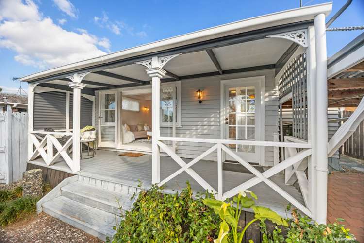 54 Kings Road Panmure_18