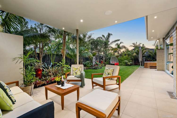 54 Pine Harbour Parade Beachlands_5