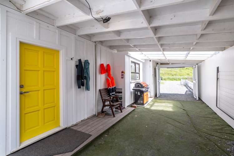 67 Whangaimoana Beach Road Pirinoa_14