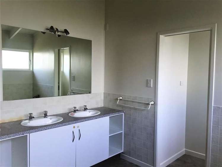 42 Scenic Drive Hillpark_10