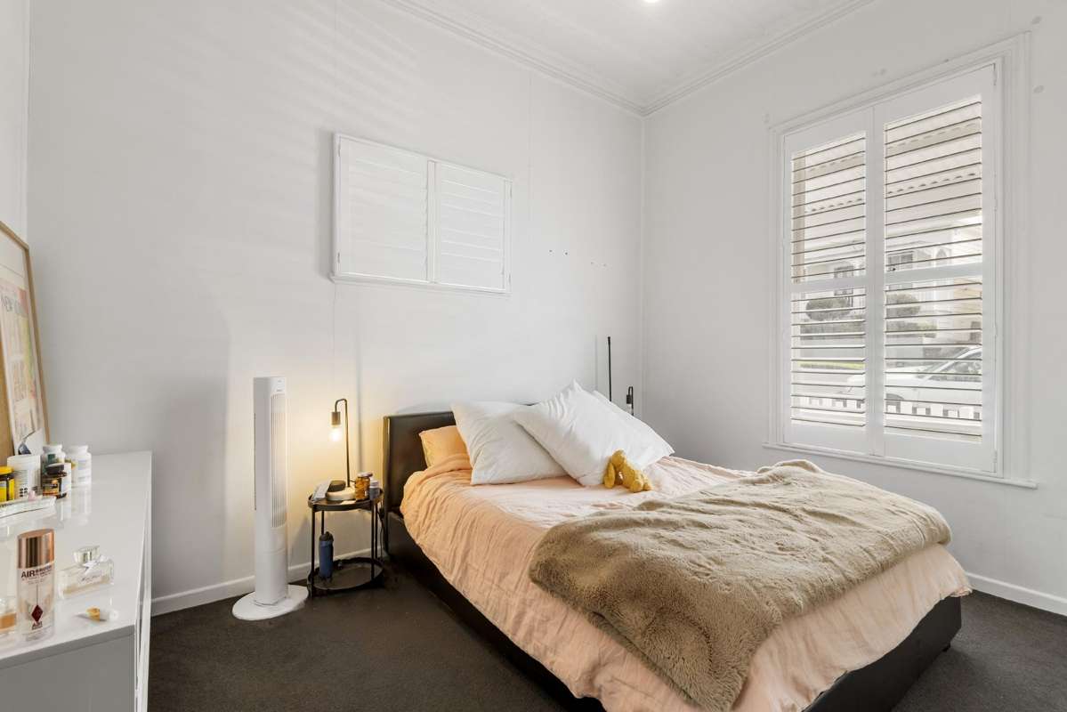 8 Cox Street_4
