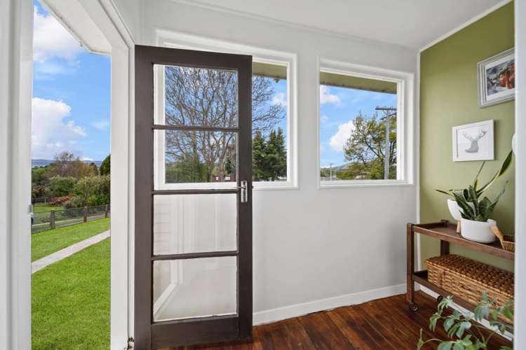 10 Main Road Owaka_1