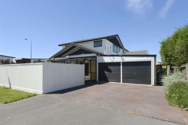 53 Peverel Street Riccarton_1