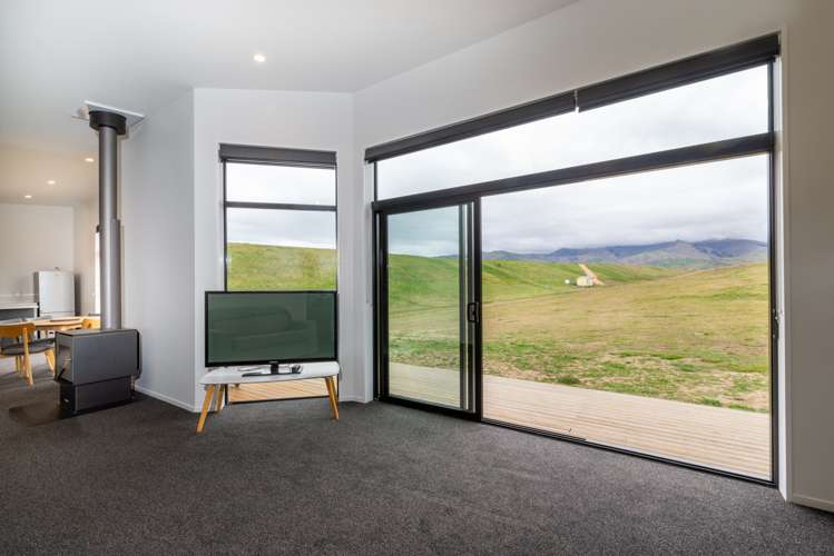 23 Pihoihoi Road Waikerikeri_8