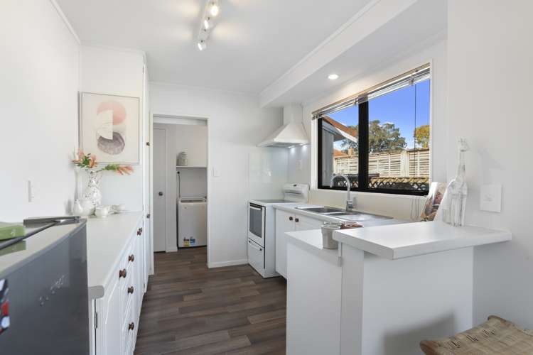 1/7 Vardon Road Green Bay_8