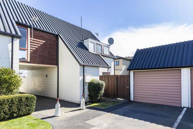 4/62 Picton Avenue Riccarton_1