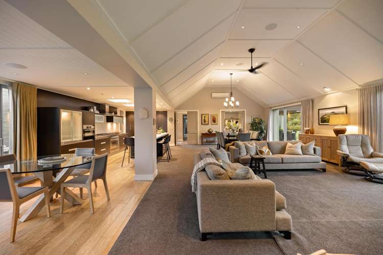 112 Domain Road Dalefield/Wakatipu Basin_7