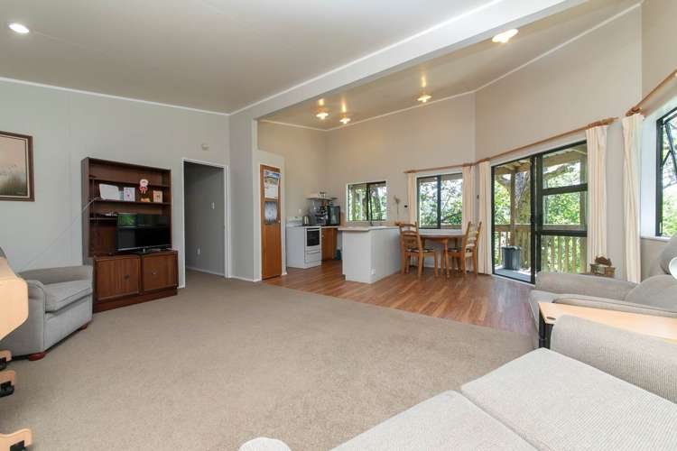 197 Victory Road Laingholm_4