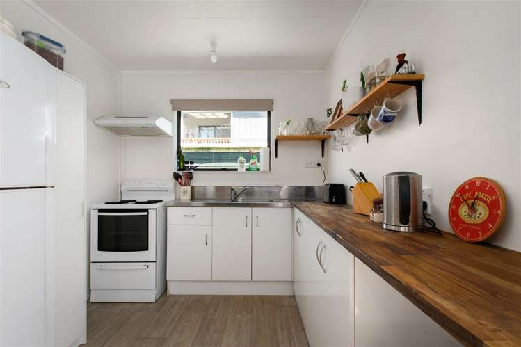 58b Athenree Road Athenree_11