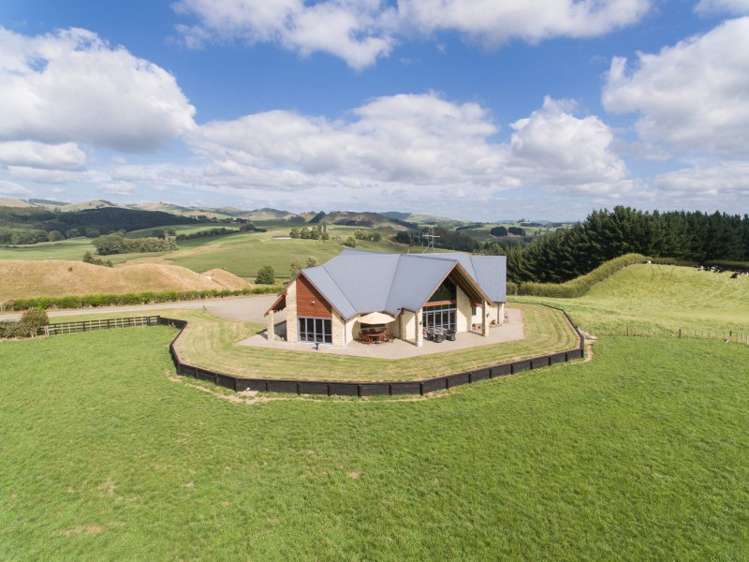 610 Parklands Road Rotoorangi_13