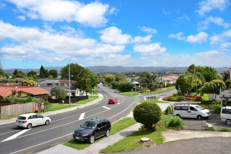 196 Edmonton Road Te Atatu South_17