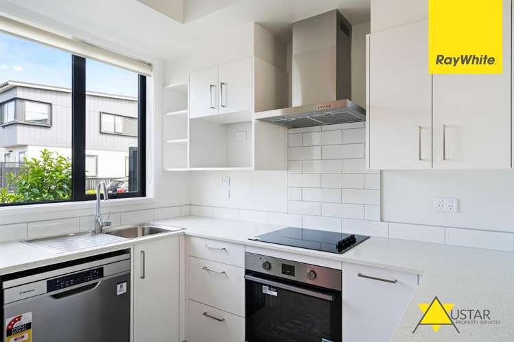 29 Oranga Drive Westgate_3