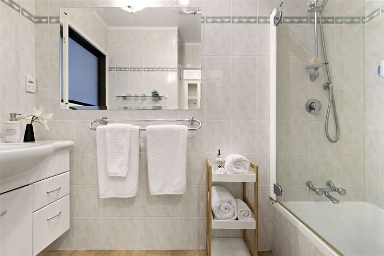 55 Costello Road Patumahoe_16