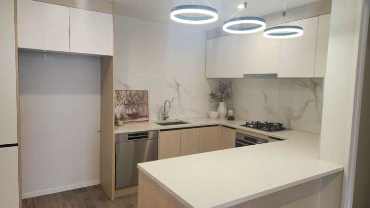 4 Harakoa Lane Mt Roskill_3