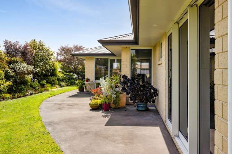 35 Cloten Road Stratford_21