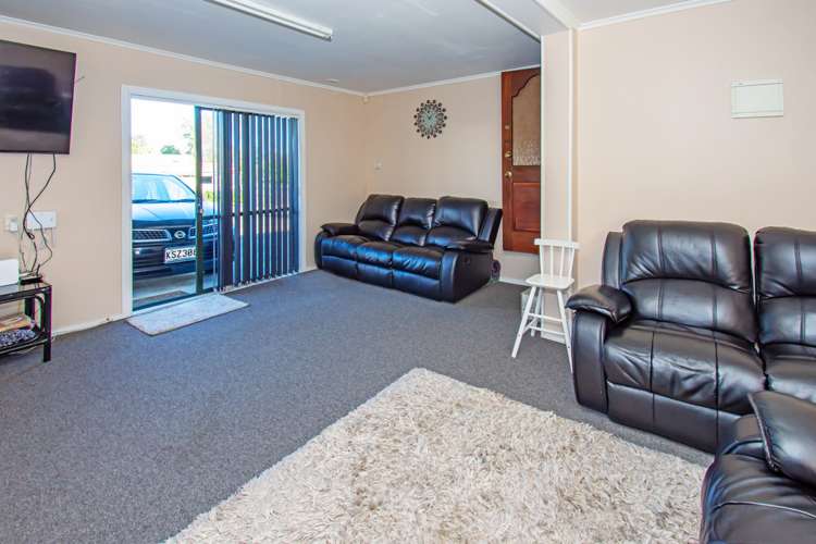581 Massey Road Mangere_7