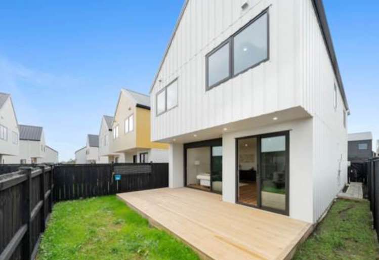 14 Murray Grey Lane Karaka_10