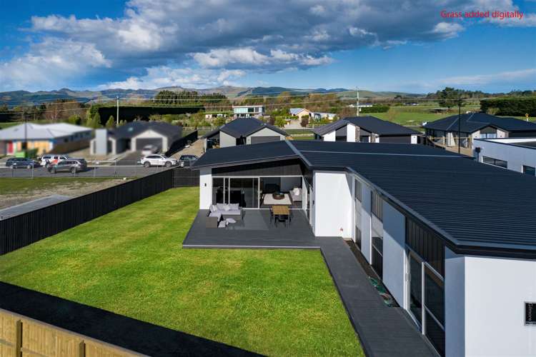 35 Candlesticks Crescent Lincoln_21