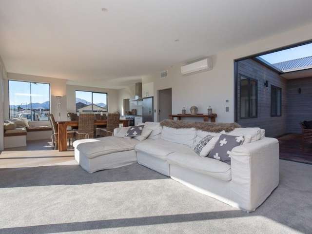 38 Westview Road Wanaka_1