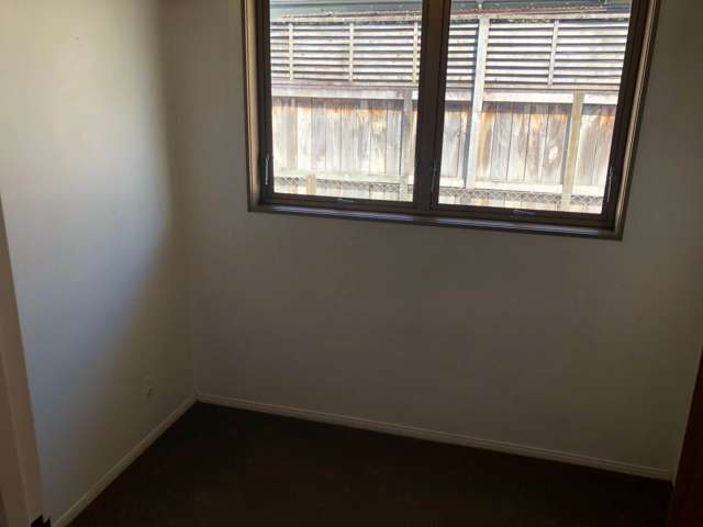 12A Manse Road Papakura_4