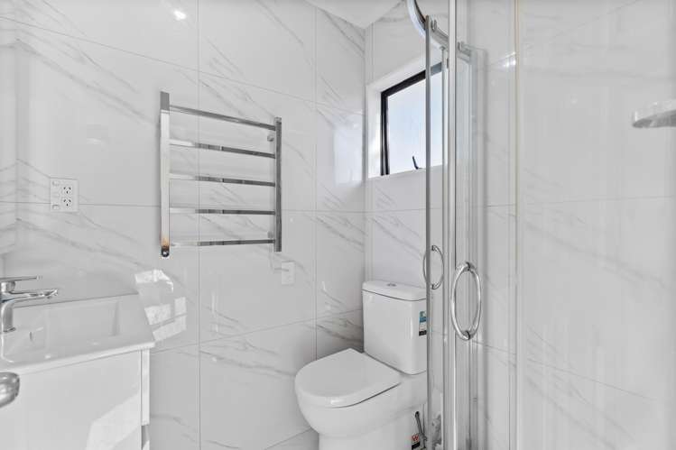2/16 Matisse Drive West Harbour_14
