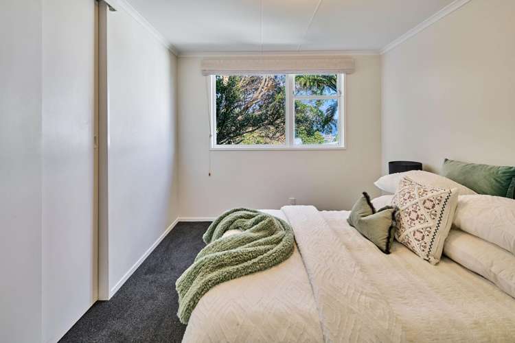 76 Lord Street Stokes Valley_16
