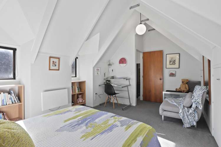 246 Scenic Drive Titirangi_10