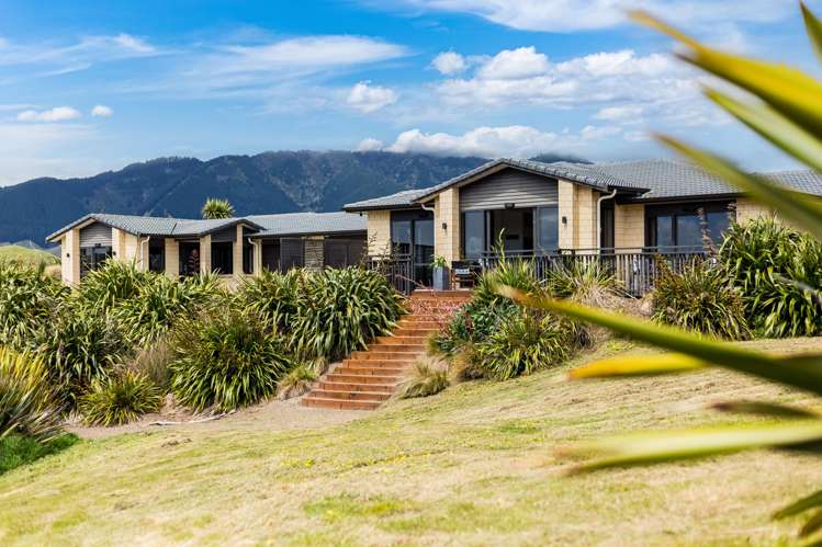 37 Pingao Lane Peka Peka_15