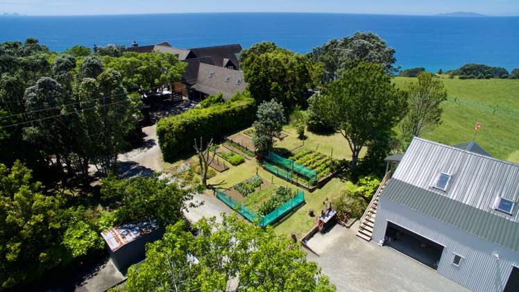 162f Whitipirorua Road Onemana_10