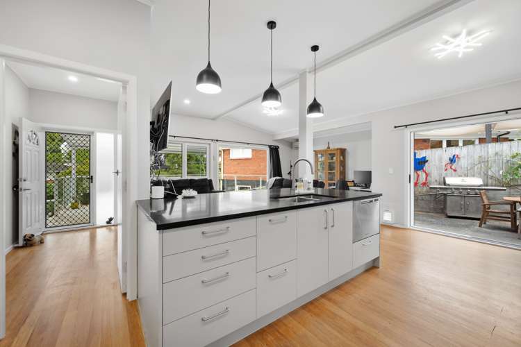 12 Gerwyn Place Pakuranga Heights_3