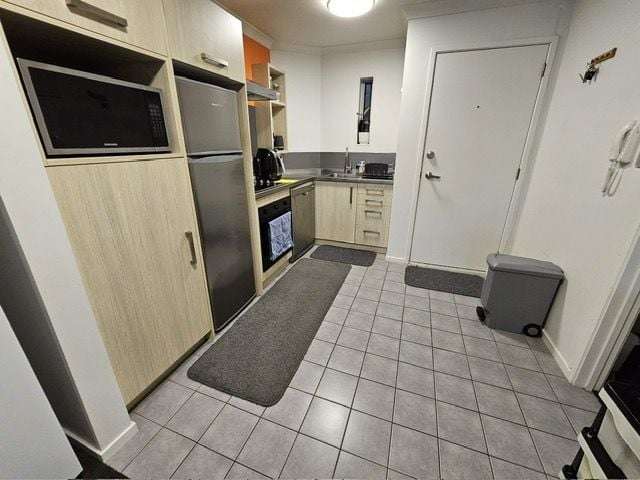 2/15 Minnie Street Eden Terrace_3