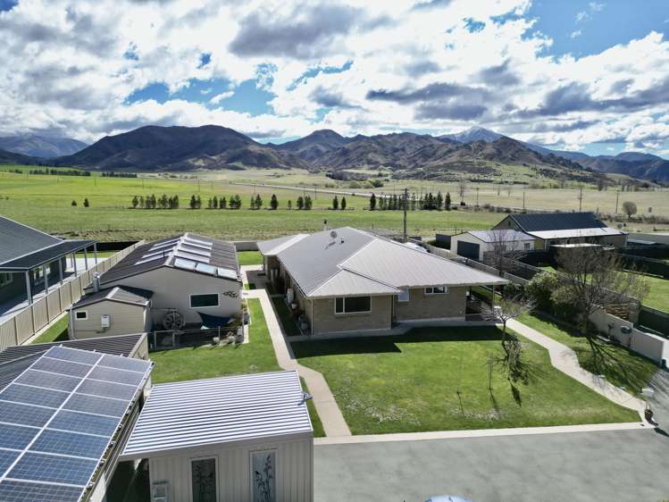 8 Sunset Place Otematata_17