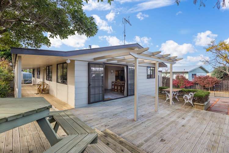 33 Woodward Street Featherston_2