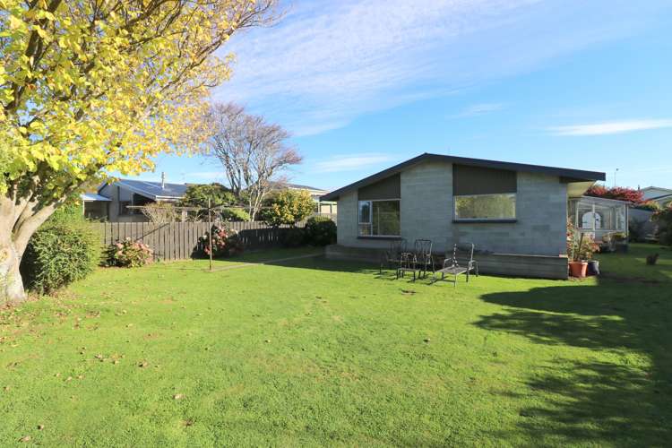 35 Elm Crescent Gladstone_19