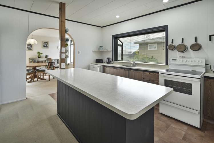 9 East Road Haumoana_20