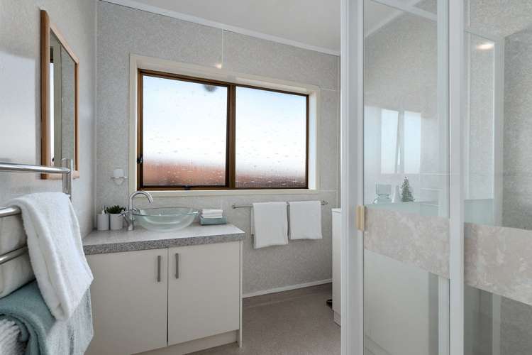 2/6 Keys Street Belmont_7