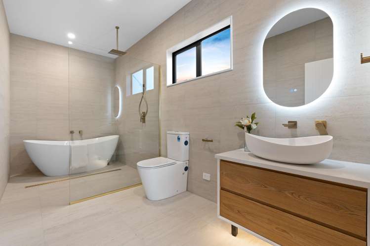 8a William Souter Street Forrest Hill_22