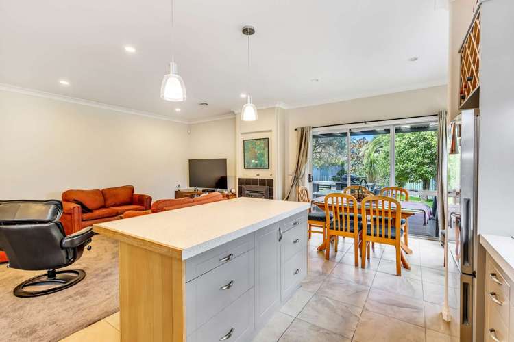 28 Delta Mews Place Clive_8