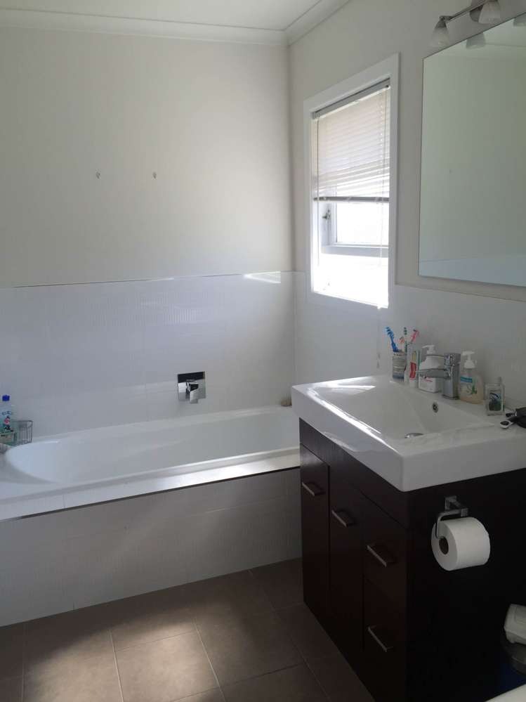 23 Roby Street Te Atatu Peninsula_5