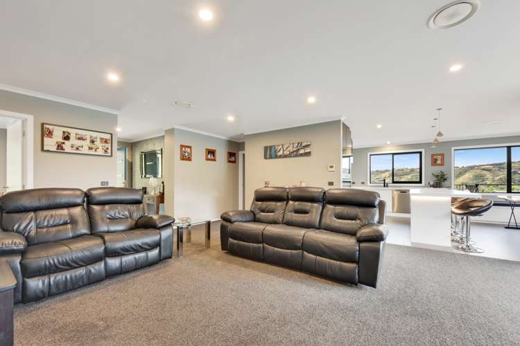 37 Quail Rise Stoke_7