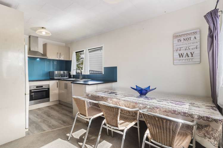 6 Katrina Place Massey_13