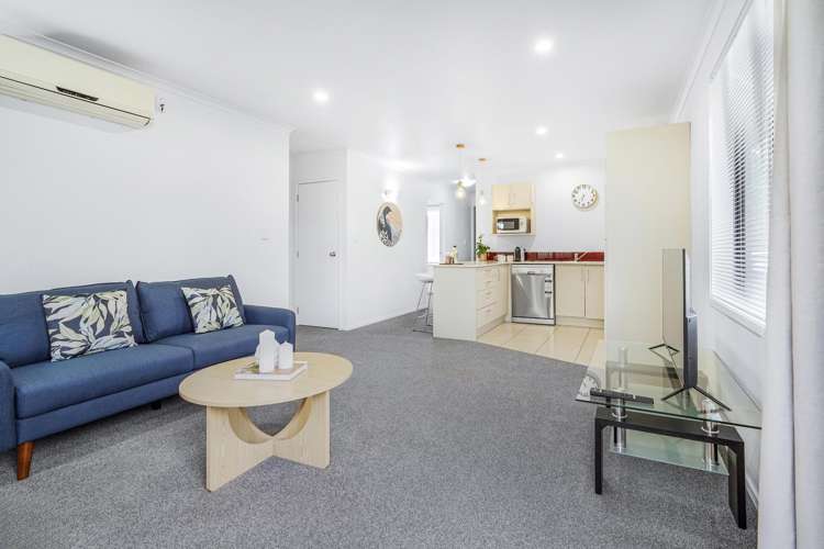 6/240 Old Farm Road Hillcrest_5