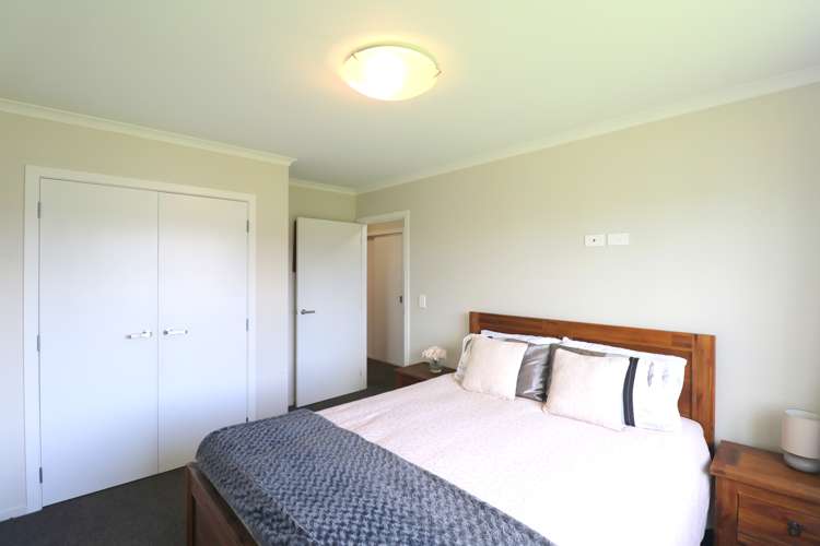 21 Sunrise Drive Seaward Bush_21